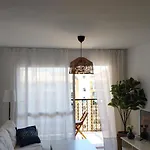 Costa Apartment *