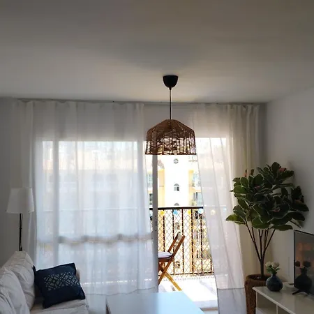 Costa Apartment *
